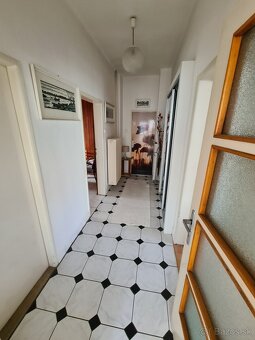 5i. rodinný dom s hosp. budovou CENTRUM Dunajská Lužná - 9