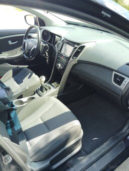 Hyundai i30 1.6 crdi - 9