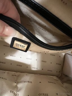 Kabelka Guess - 9