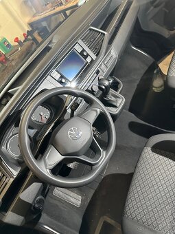 VW MULTIVAN T6.1 2.0 TDI - 9