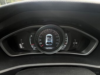 Volvo V40 88kW, 2015 - 9