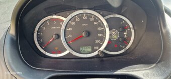 Mitsubishi L200 - 9