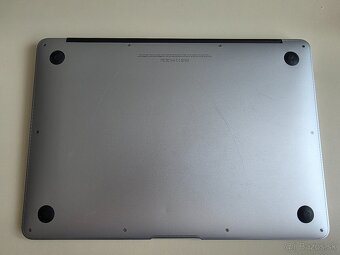Apple MacBook Air 13 Early 2014 Core i-5 - 9