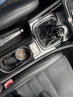 Predám Ford Mondeo Mk4 2.0. 103kw - 9