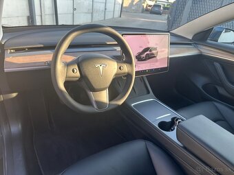 Tesla Model 3 Standard Range+ LFP, model 2023 - 9