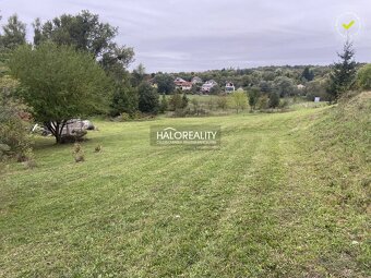 HALO reality - Predaj, pozemok pre rodinný dom 919 m2 Preš - 9