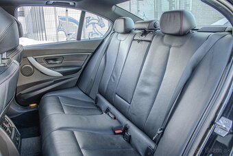 BMW Rad 3 335i xDrive A/T - 9