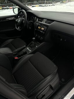 Škoda Octavia RS 2.0 TDi 4x4 DSG - 9