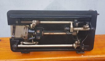 Šijací stroj - 3ks - 9