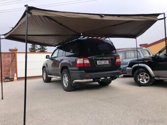 Karavan/Obytné auto /Prístrešok - 9