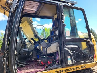 CATERPILLAR 311 D LRR - 9