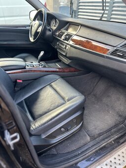 ROZPREDÁME BMW X5 E70 3,5sd 210kw 2011 - 9