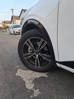 Kia sportage 18r - 9