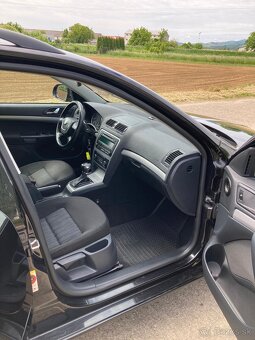 Škoda Octavia combi DSG - 9