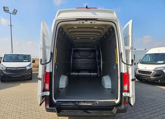 Volkswagen Crafter L4H3 - 2.0 TDi 140HP/EURO 6 - 2021 - 9