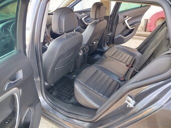 Opel insignia - 9