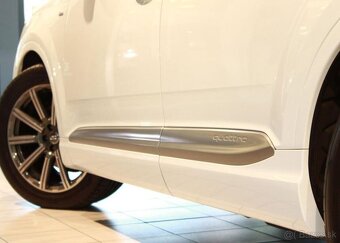 Audi Q7 50TDi quattro S Line hybridní automat - 9