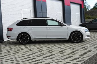 Škoda Superb Combi 2.0TDI DSG Sportline - 9