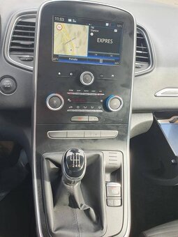 Renault Scénic Grand dci 88kw Intens 7 miest, MT - 9