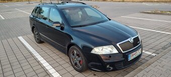 škoda Octavia combi 2.0 TFSI RS - 9