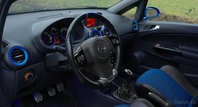 Opel Corsa 1,6 Turbo OPC - 9