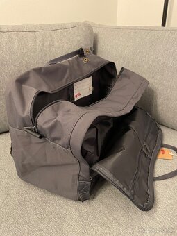 Predám batoh značky Fjällräven Kanken Weekender Super Grey - 9