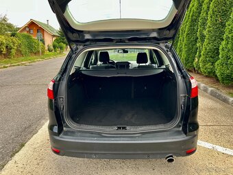 Ford Focus Kombi 2.0 TDCi DPF Titanium A/T - 9