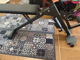 Posilnovacia lavica na brucho FINNLO AB-BACK Trainer - 9