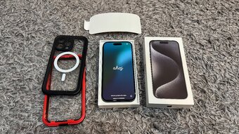 TOP iPhone 15 Pro, 256gb - 9