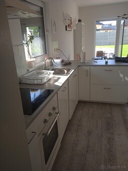 Zariadený dom vo Wolfsthali - 9