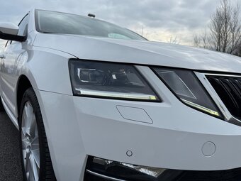 Škoda Octavia Combi 2,0tdi Style 7DSG - 9