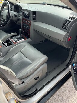 Jeep Grand Cherokee Limited-Edition 3.0CRDI 160kW AUTOMAT - 9