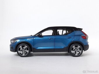 1:18 - Volvo XC40 - 1:18 - 9