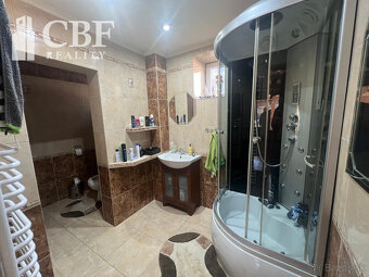 Znížená cena Predaj Exkluzívneho Rodinného Domu - 9