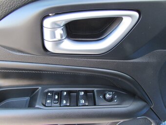 Jeep Compass 1.5 e-Hybrid LIMITED A7 - vozidlo v ZÁRUKE - 9
