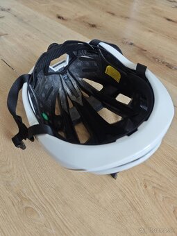 Cyklisticka prilba HJC Aero Pro - 9