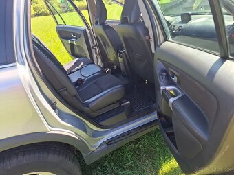 Volvo XC90 - 9