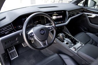 Volkswagen Touareg 3.0 V6 TDI SCR R-Line 4Motion Tiptronic - 9