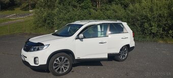 Kia Sorento - 9