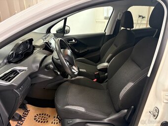 Peugeot 208 1.2i TEMPOMAT VYHŘ.SEDADLA TAŽNÉ ZAŘ. DIGIKLIMA - 9