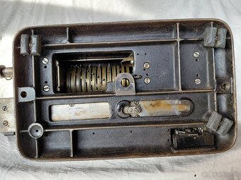 KALKULACKA-70 EU.   TELEFON  - 65EU - 9