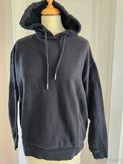 Predam značkove dámske mikiny - 9