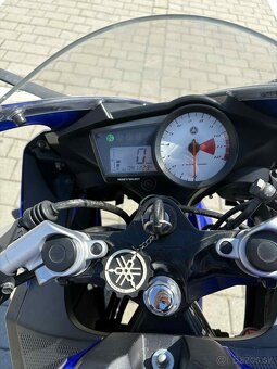 Yamaha YZF-R125 - 9