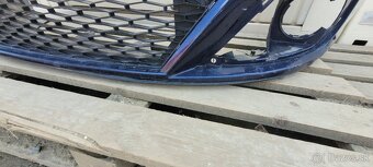 Naraznik Seat altea XL 2010-2016 poškodený - 9