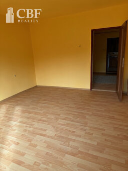 Na predaj priestranný 5 izbový rodinný dom v Gemerskej Hôr - 9