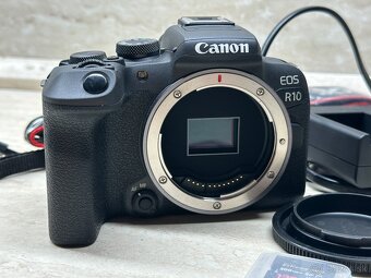 Canon EOS R10 - 9