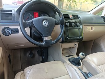 Vw Touran 1.9tdi 7miestne - 9