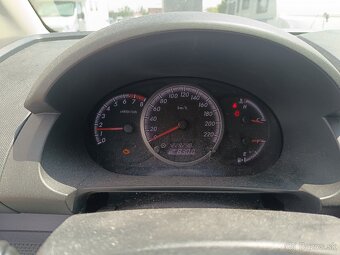 Mazda 5 ročník 2008 nutná oprava alebo náhradné diely - 9