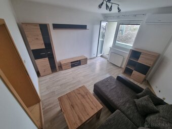 2-izbový klimatizovaný byt v centre Beluše po rekonštrukcii - 9