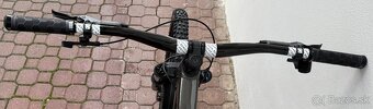 Celoodpružený enduro bajk Trek Slash 9 GX AXS T-Type - 9